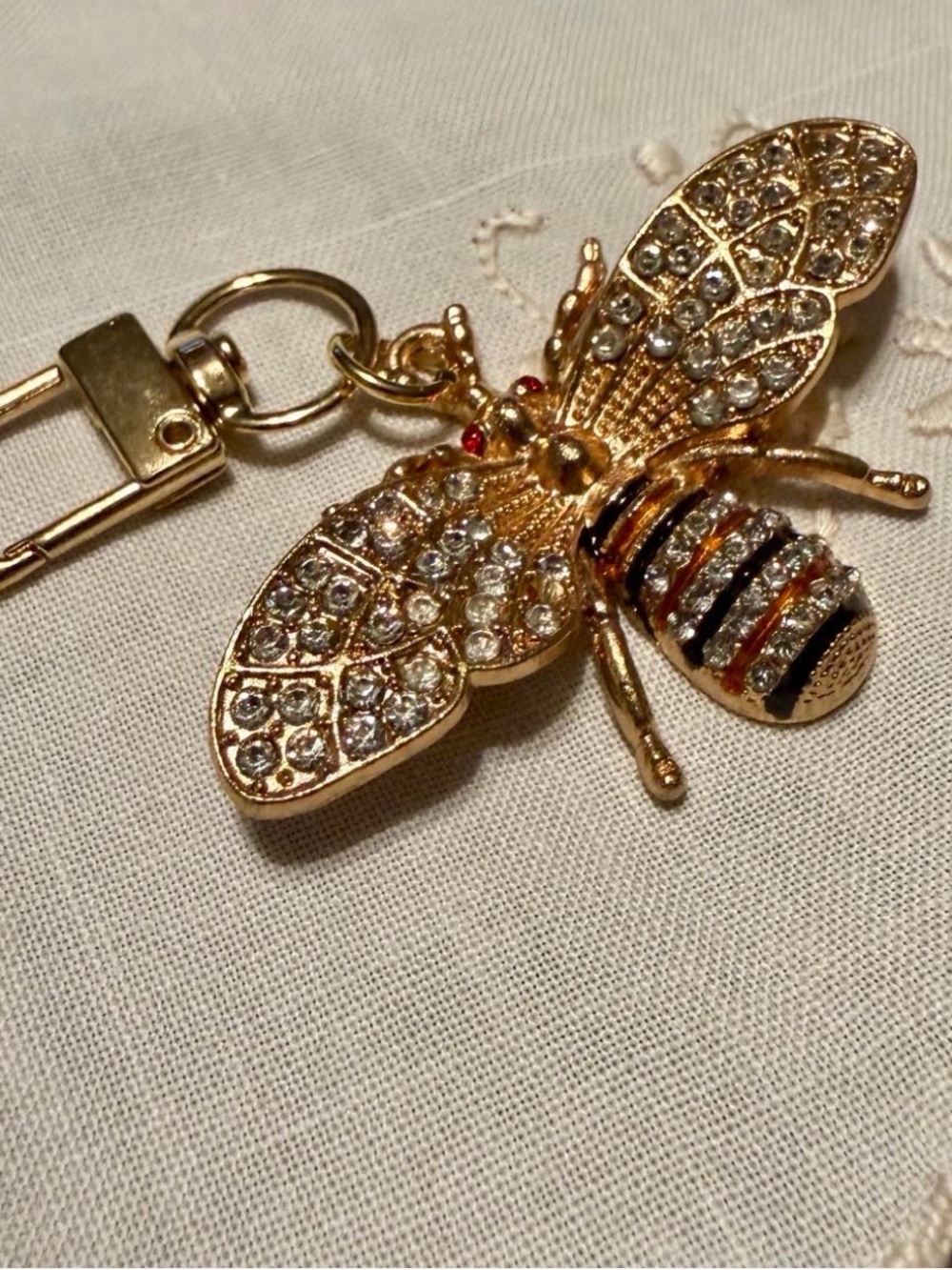 Gold tone Rhinestone Bee Keychain - Bag Charm #196